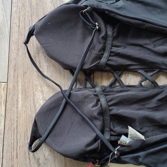 NWT Becca by Rebecca Virtue Womens Criss Cross Latrice Front Black One Swim sz L - Picture 6 of 7